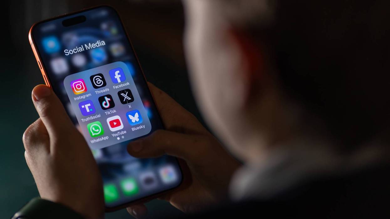 Under-16s Ban On Social Media Backed By The House of Lords