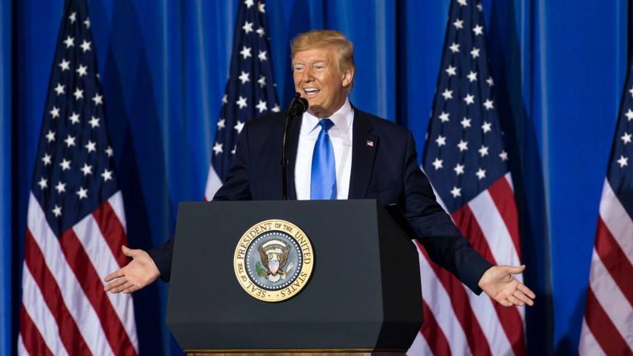 Both Sides-ing Bleach Injection: Media in the Era of an Incompetent President