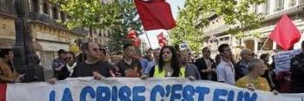 May Day Protesters Clash With Police in Turkey, Greece and Germany