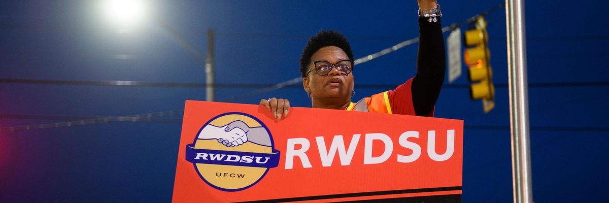 Union rep at Amazon warehouse