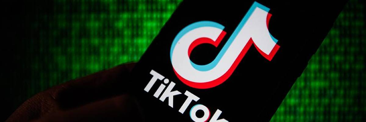 'Unprecedented Abuse of Emergency Powers': Free Speech Advocates Denounce Trump Effort to Ban TikTok, WeChat Apps