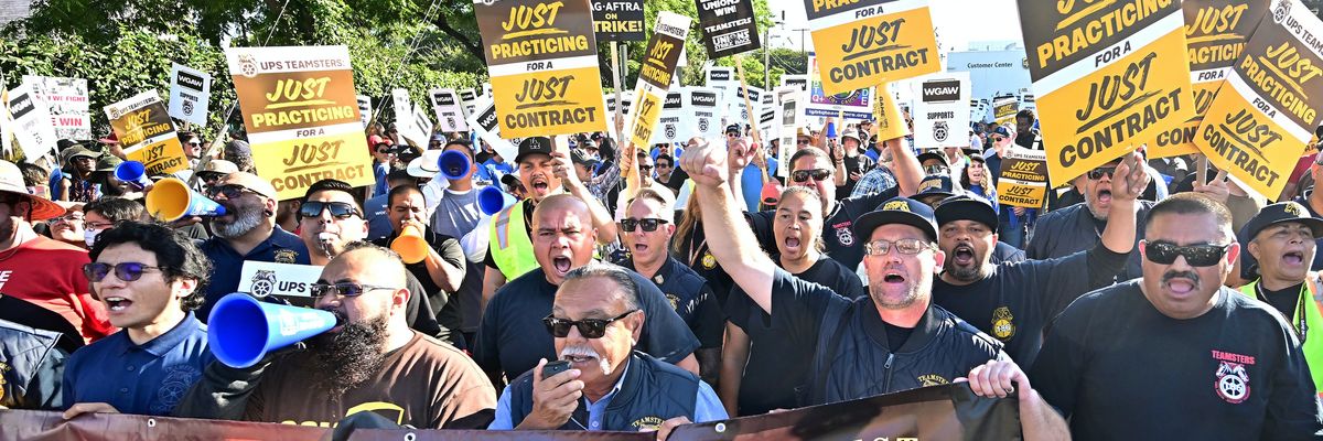 UPS Teamsters rally for a just contract