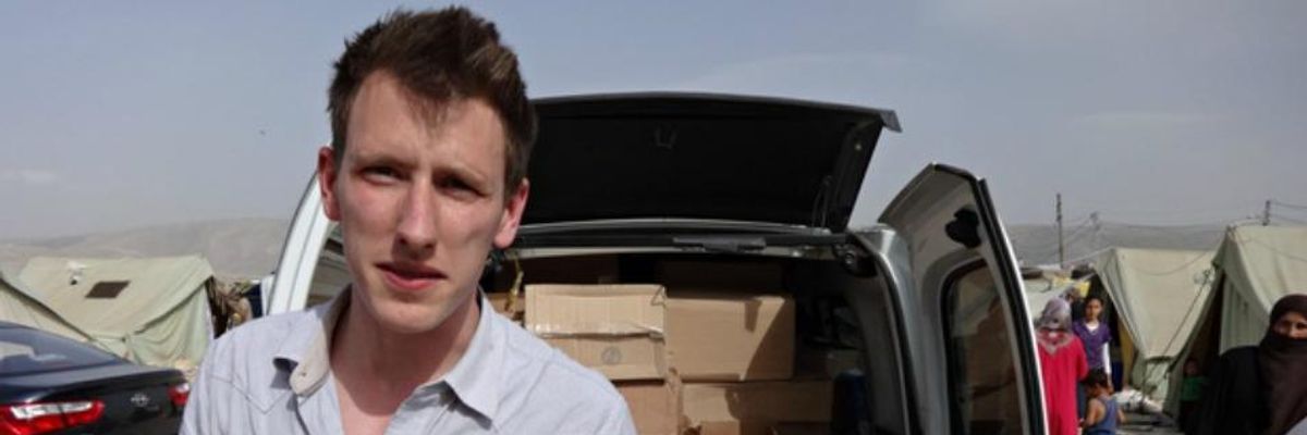 US Aid Worker Peter Kassig, Syrian Soldiers Reportedly Killed by ISIS