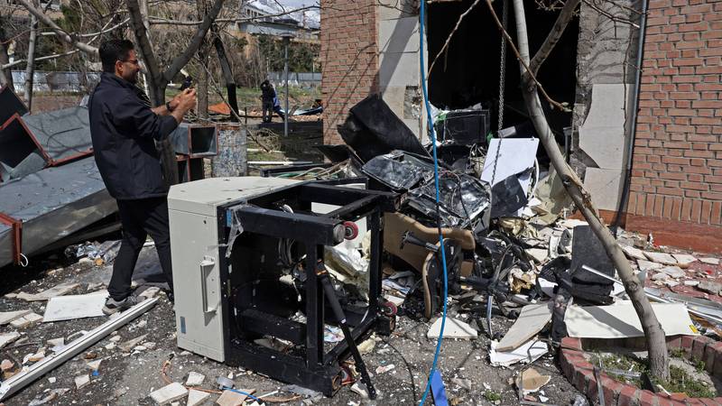 US and Israel bomb Iranian university