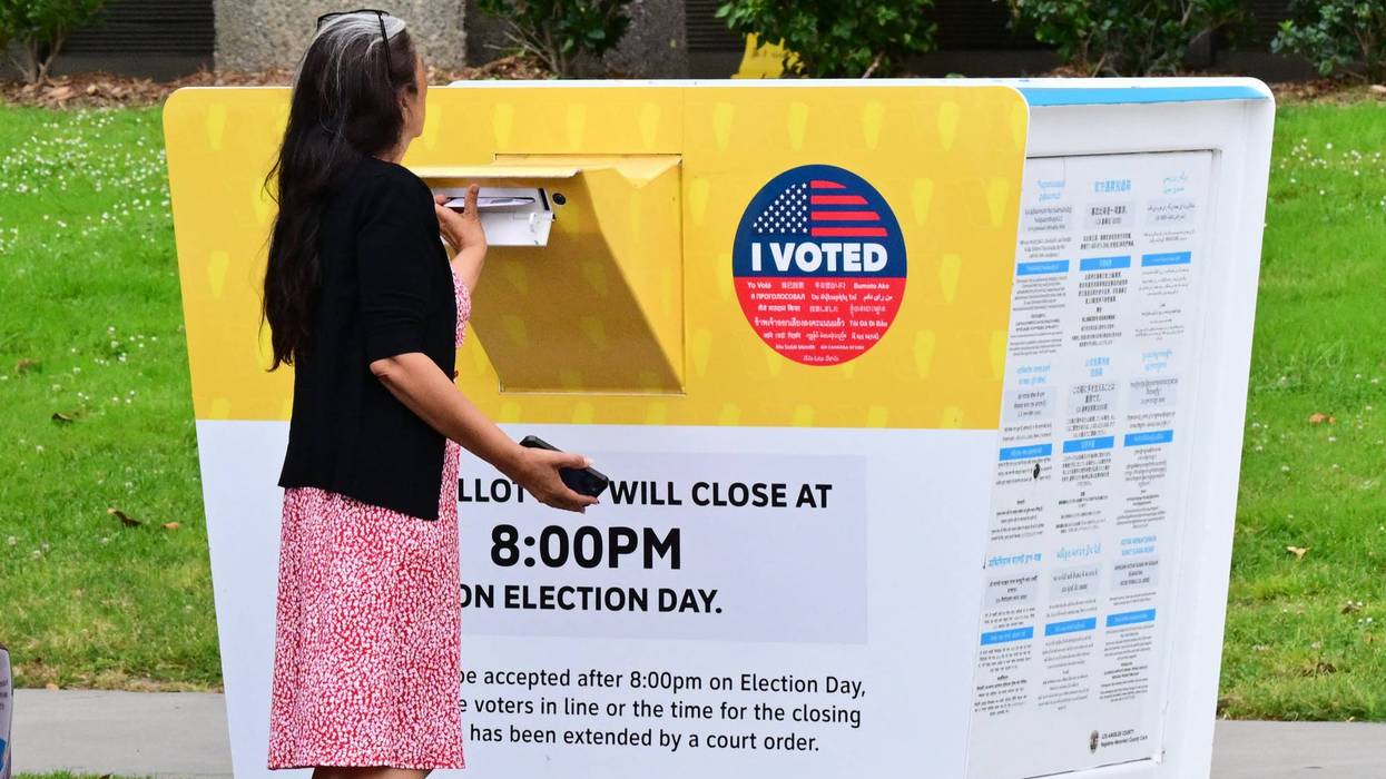 US-POLITICS-CALIFORNIA-VOTE