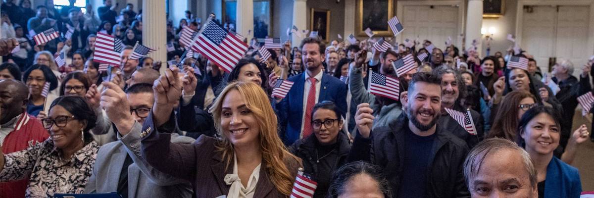 US-POLITICS-NATURALIZATION