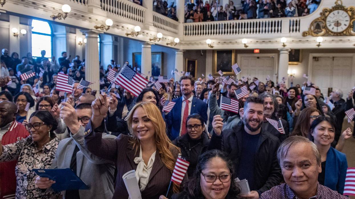 US-POLITICS-NATURALIZATION