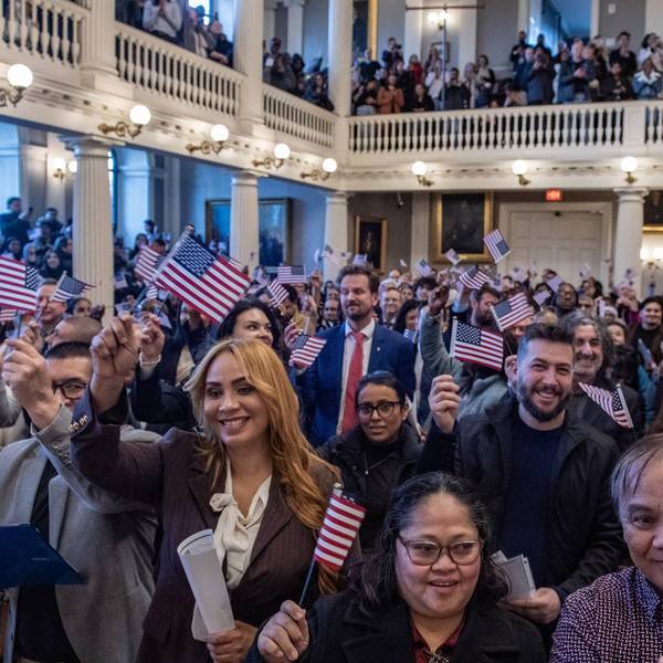 US-POLITICS-NATURALIZATION