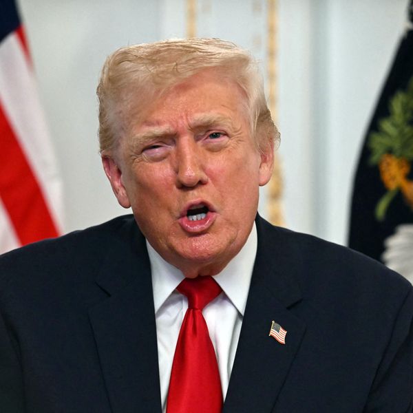 US-POLITICS-TRUMP-MILITARY-HOLIDAY