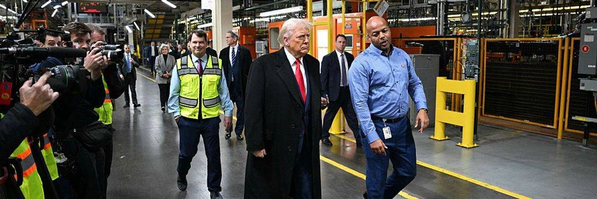 'He Believes in Freedom of Speech': UAW Stands Behind Michigan Worker Flipped Off by Trump