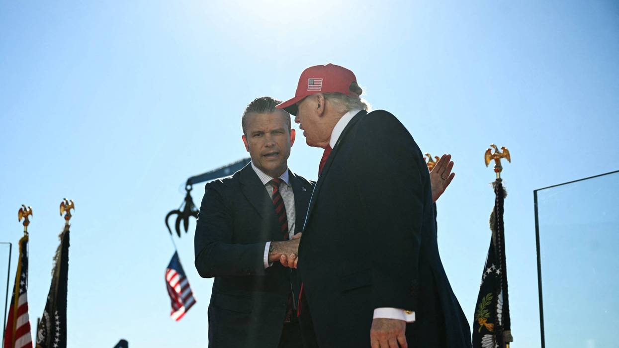 US President Donald Trump and Pentagon Secretary Pete Hegseth