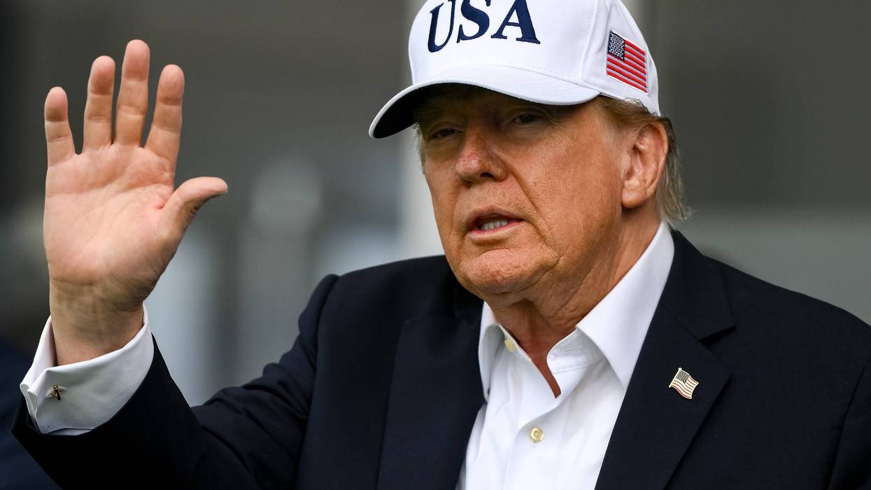 'Good Luck With That': Critics Mock Trump for Hyping 'Deal' With Belarus to Replace Canadian Fertilizer
