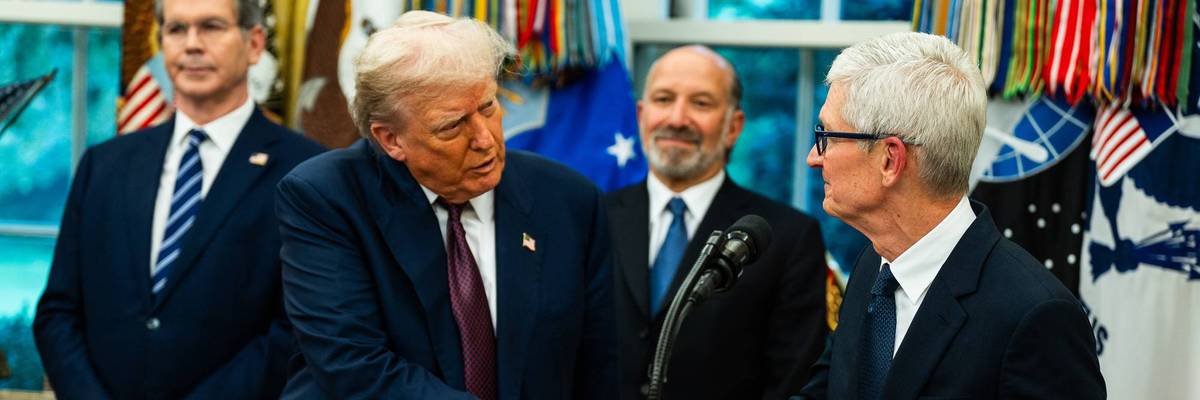 'Keep Bribing Him Forever': Critics Appalled at New Details of Trump's Corporate Shakedowns