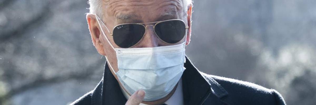 Note to Democrats: $1400 + $600 Does NOT Equal $2000