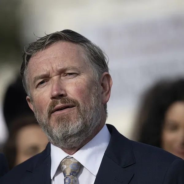 'This is About Oil and Regime Change': GOP Lawmaker Speaks Out Against Push for War in Venezuela