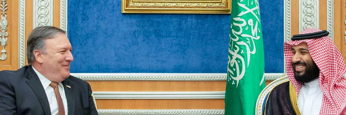 As US Secretary of State Meets With Saudis Over Khashoggi Murder, People Asking Pompeo: 'What Are You Smiling About?'