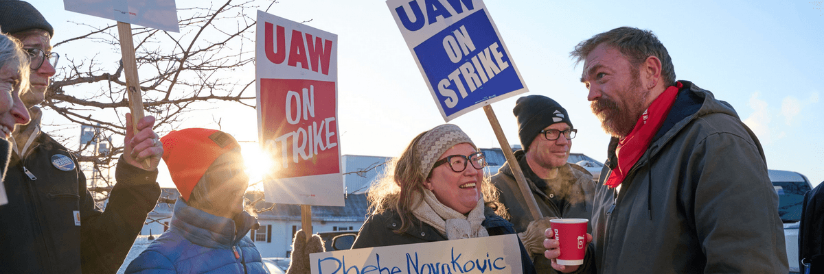 US Senate candidate Graham Platner (right) meets with striking workers
