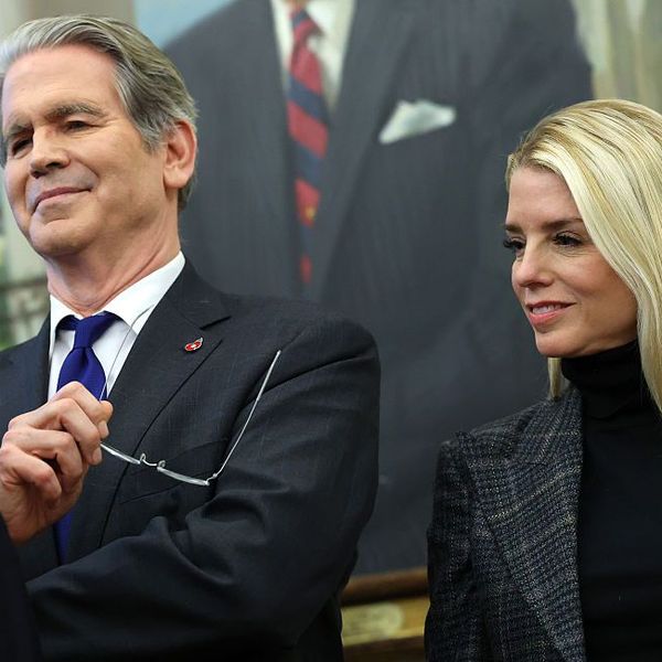 Tax Prosecutions Plummet to Lowest Level in Decades as Trump Guts Enforcement Efforts