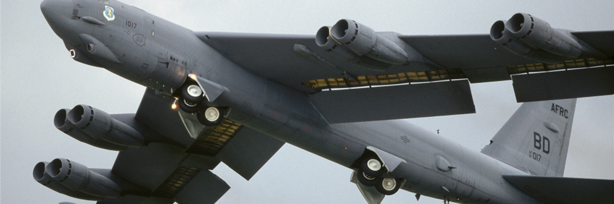 Boasting of 'Combat Power' to Threaten Iran, US Flies Two Massive B-52 Bombers Over Persian Gulf