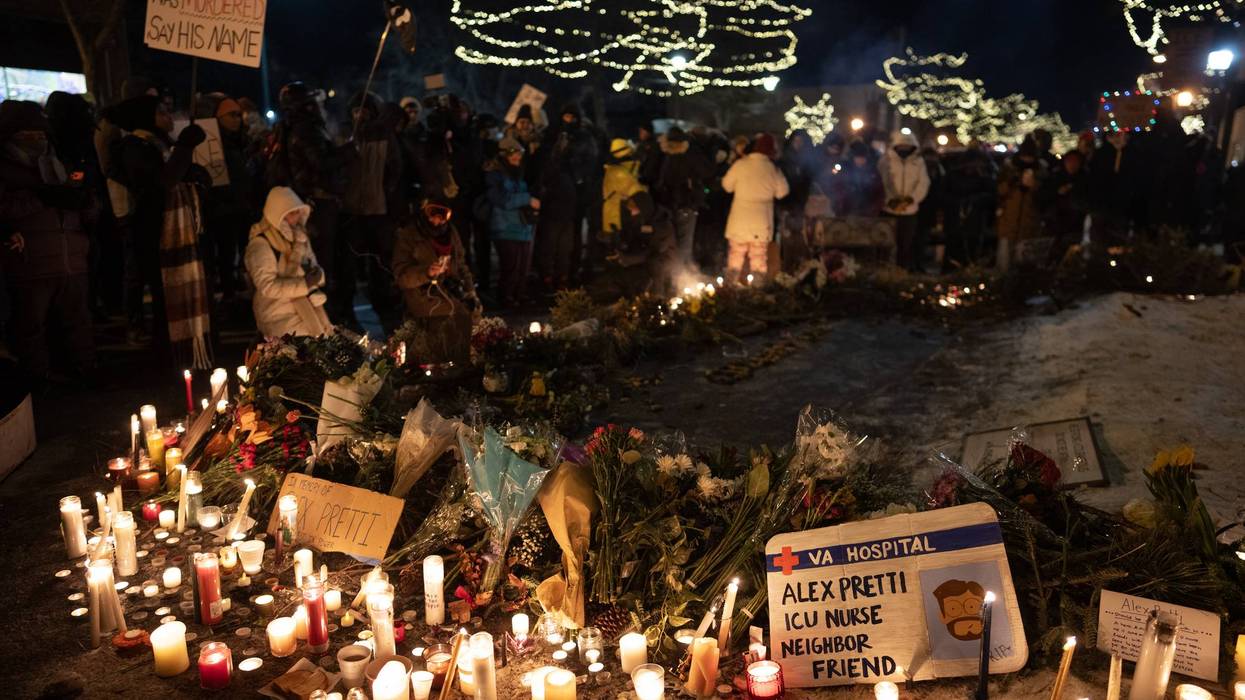 Vigil for Alex Pretti, killed by a federal agent in Minneapolis, January 202