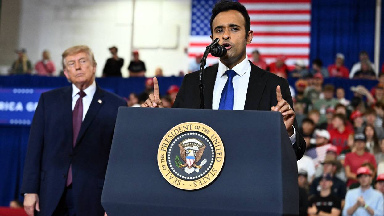 Vivek Ramaswamy and Donald Trump