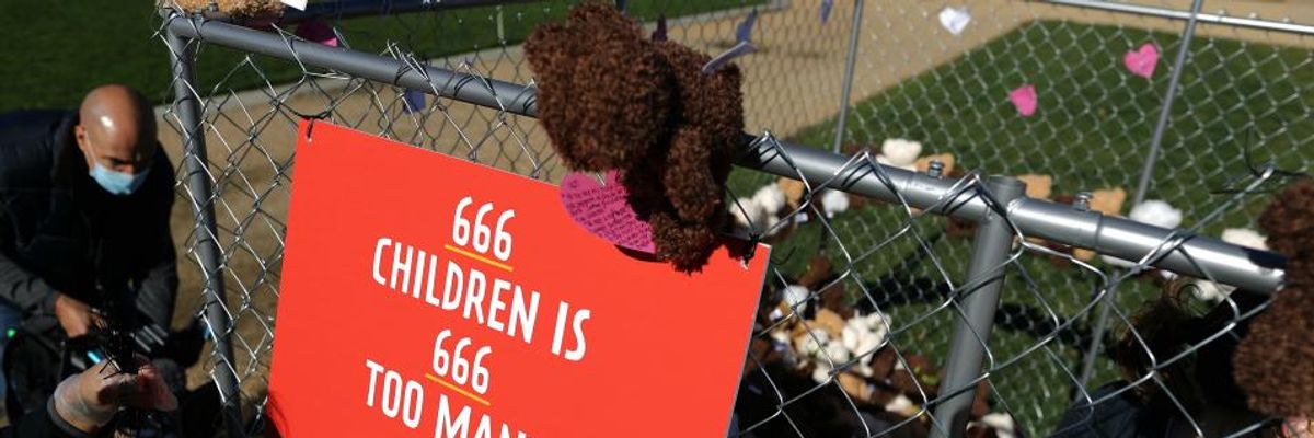 Demands for Probe, Possible Criminal Charges as Trump Accused of Withholding Data Needed to Reunite Families