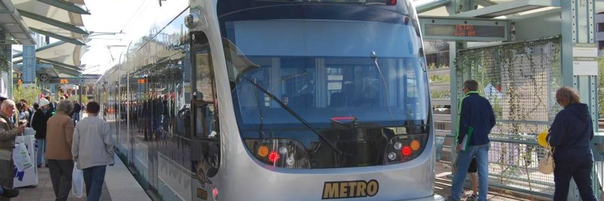 Phoenix Voters 'Say Yes to the Future,' Rejecting Koch-Backed Effort to Ban Light Rail Expansion in Least Sustainable US City