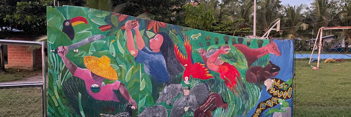 Wall painting in Colombian peace community.
