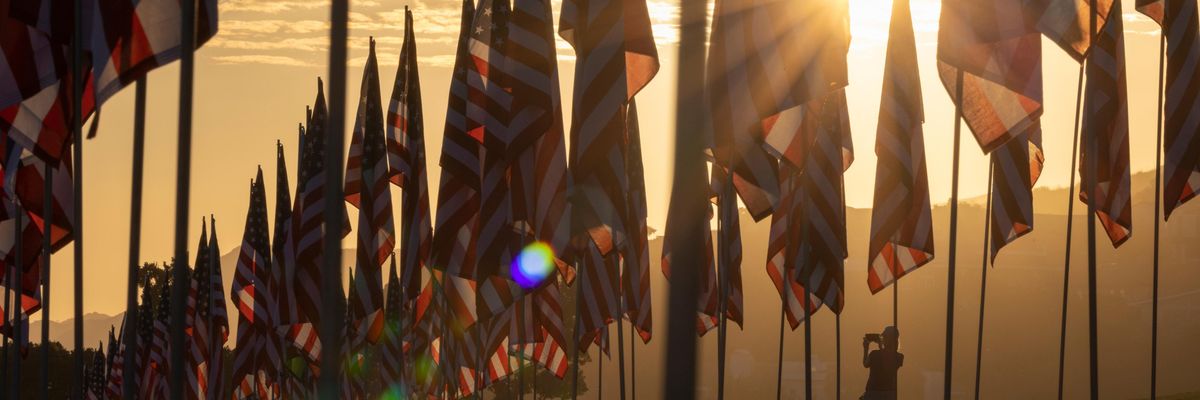 War versus democracy