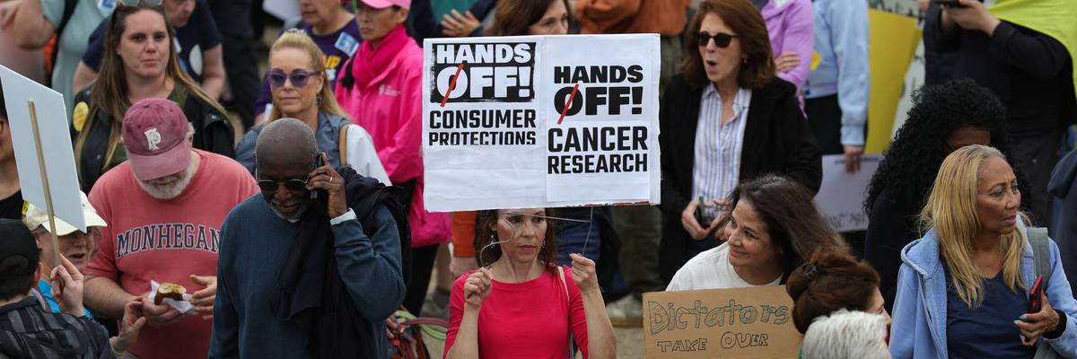 Washington-DC-Anti-Trump-Hands-Off-Protest