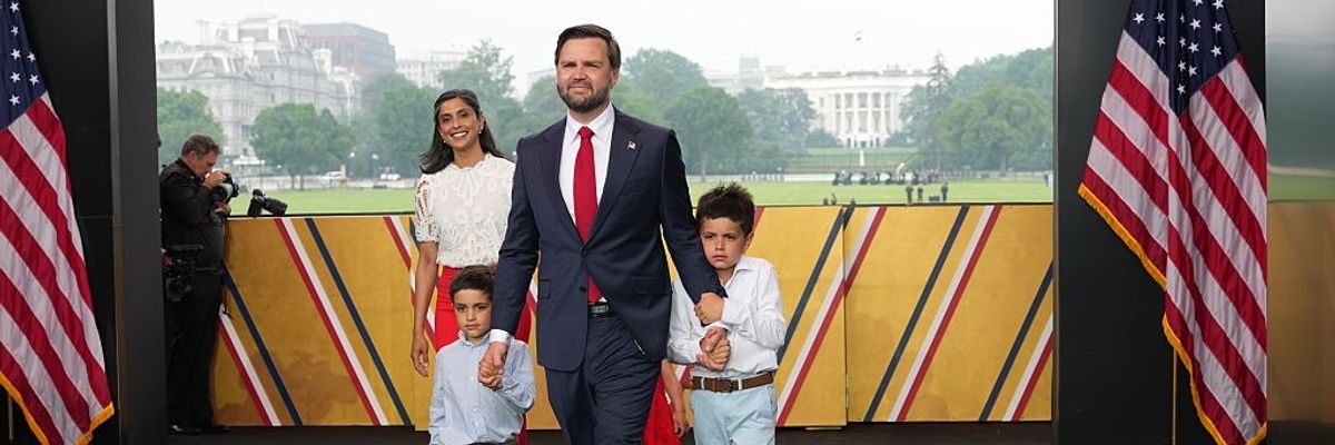 Washington DC Celebrates Army's 250th Anniversary With Parade And Festivities