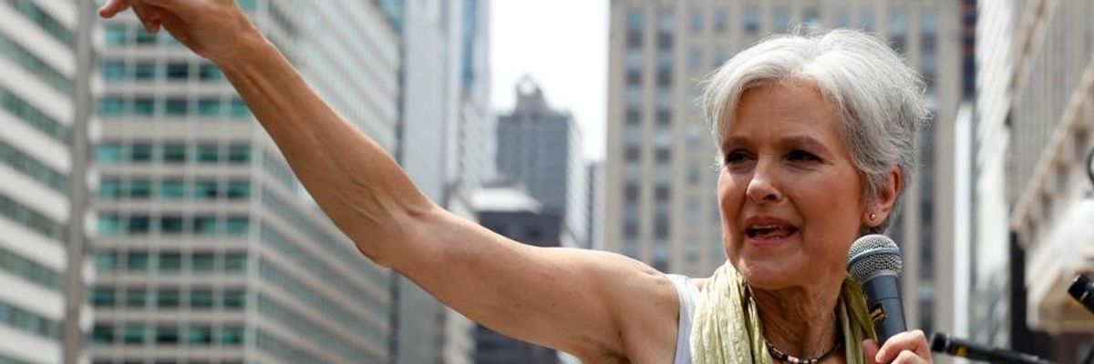 As Nominee, Stein Says She Wants to Assume Mantle of Sanders' Revolution