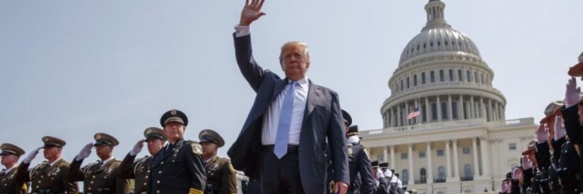 Trump's Authoritarianism Is Ill-Suited to a Pandemic