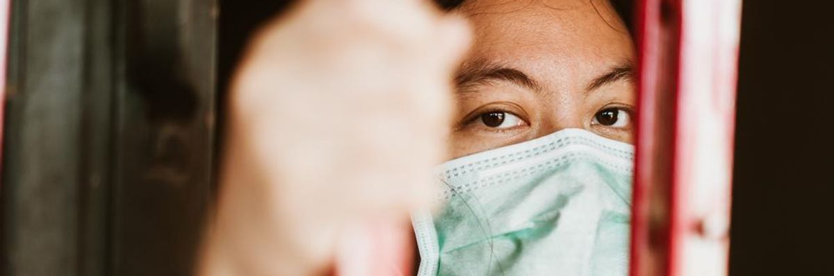 A Simple Solution for the Coronavirus Crisis in Prisons