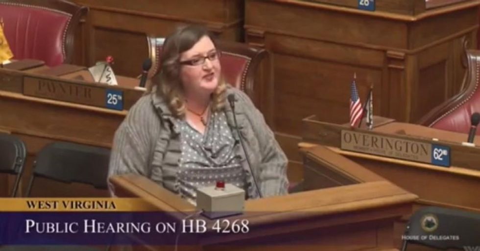 West Virginia House of Delegates candidate Lissa Lucas was hailed as a model for congressional candidates across the nation after she read off the names of politicians taking money from the oil and gas industry. (Photo: Facebook/Screengrab)