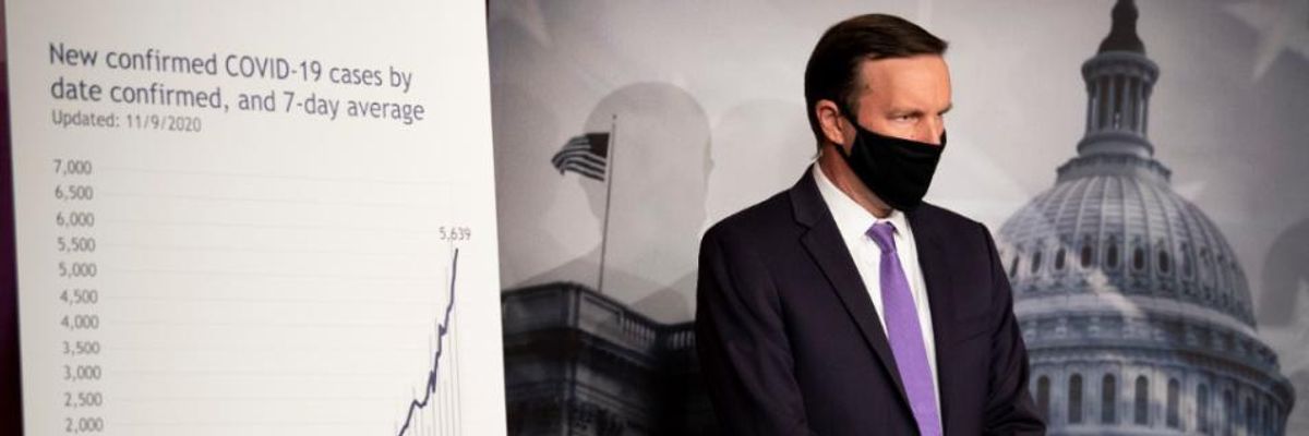 'This Is Atrocious': Congress Crams Language to Criminalize Online Streaming, Meme-Sharing Into 5,500-Page Omnibus Bill