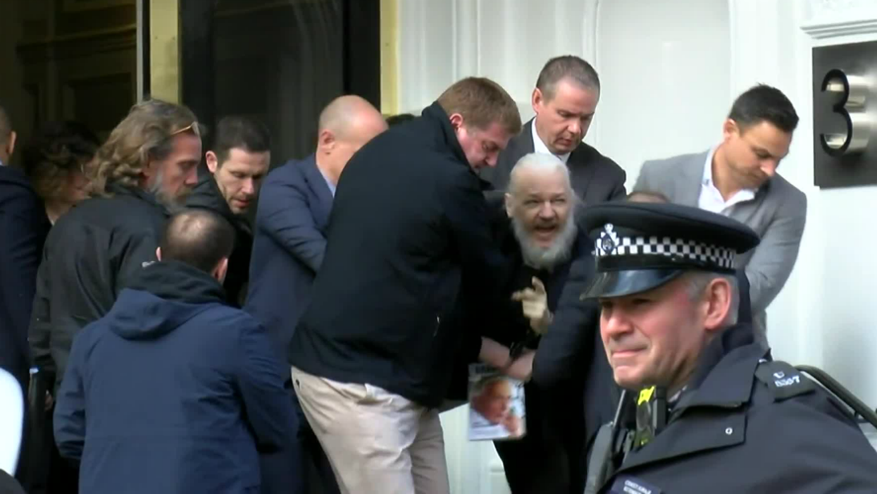 Justice Department Charges Julian Assange With Computer Crime But Alleges Conspiracy To Abet Espionage