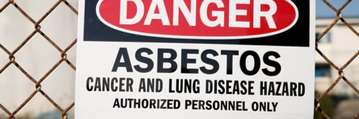 'Appalling': Asbestos Imports Soar 2,000% as Trump Loosens Restrictions on Cancer-Causing Material