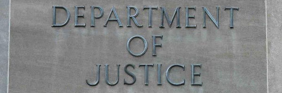 How the Justice Department's Seizure of a Reporter's Email Records Subverts the Free Press