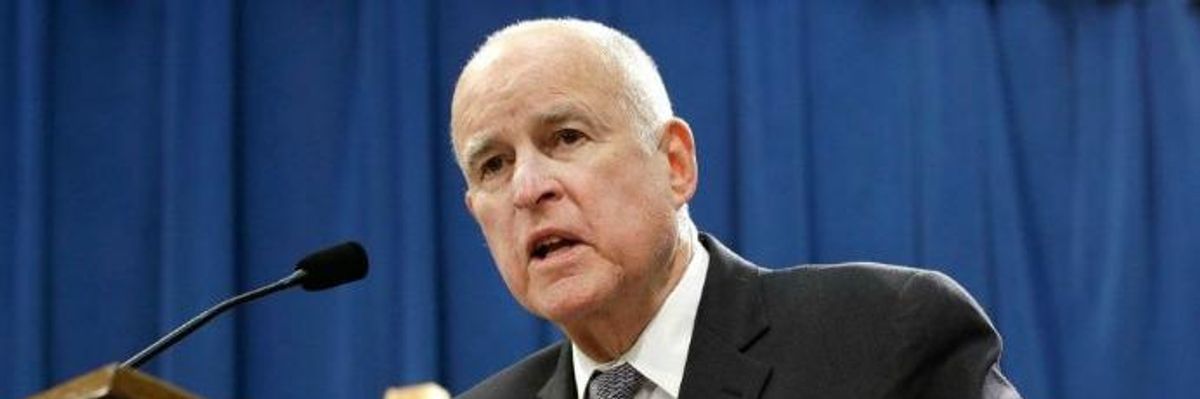 'Time Is of the Essence': With Deadline 48 Hours Away, Californians Demand Jerry Brown Sign Net Neutrality Bill Immediately
