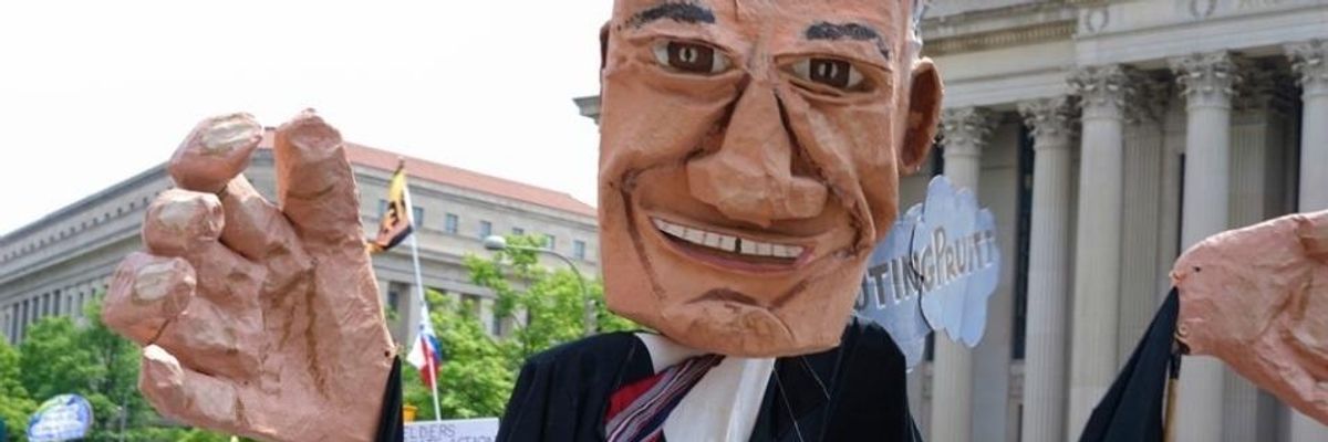 Court Smacks Down Trump's 'Capricious' Attempt to Eliminate Obama-Era Methane Rule