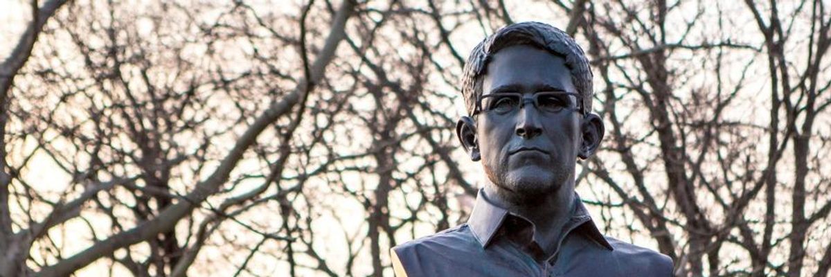 Artists Place Bust of Edward Snowden Atop War Memorial Statue in Brooklyn