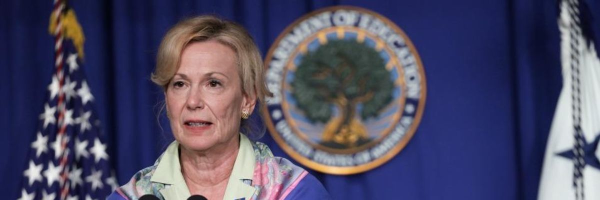 'This Is a Pandemic. You Cannot Hide It': Experts Denounce White House Secrecy in Private Warning to Cities to Take 'Aggressive' Covid Action