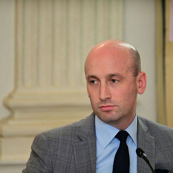 'Horrible Racist' Stephen Miller Slammed for Using Classic TV Christmas Special to Bash Immigrants