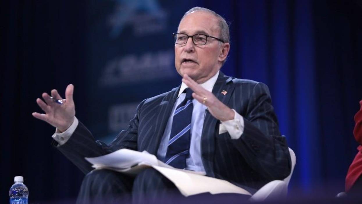 Days Before Midterms, Trump's Top Economic Adviser Larry Kudlow Calls Federal Minimum Wage Hike a 'Terrible Idea'