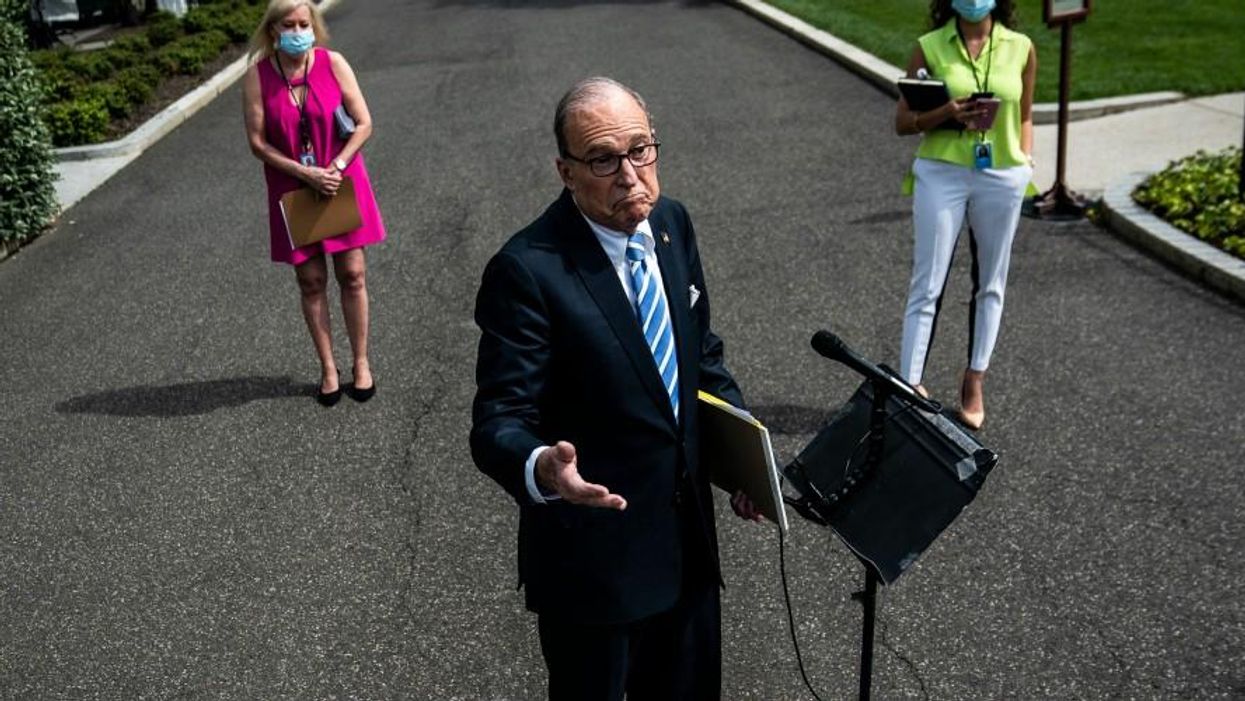 White House Pushes 'Pure Giveaway' to Rich Investors While Urging Cut to Pandemic Unemployment Aid