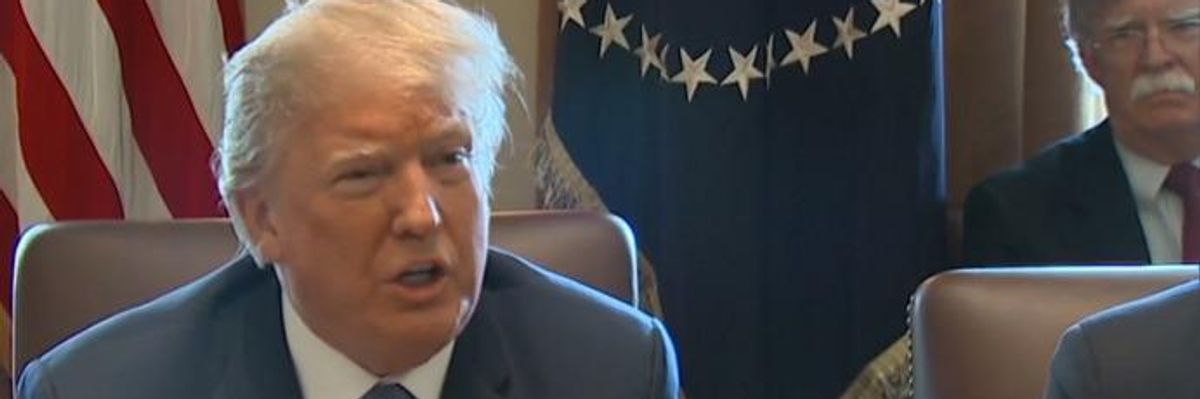 Vowing 'Major Decisions' Within 24 to 48 Hours, Trump Says 'Nothing Off the Table' for Syria