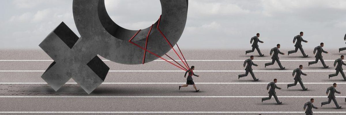 Do Women Get to Be Experts?