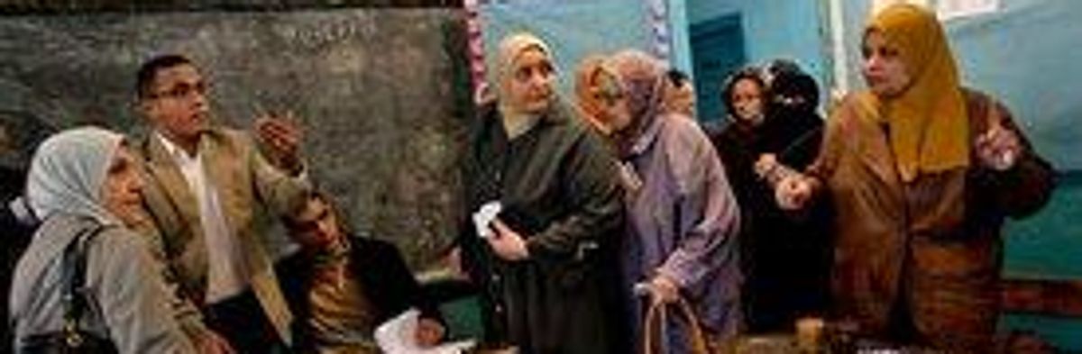 Voices of Dissent as Egyptian Referendum Threatens Aims of a Revolution