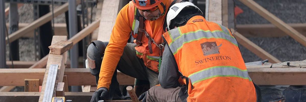 'An Abject Failure': Economists Trash Trump's Disastrous Job Creation Record in Year-End Reviews